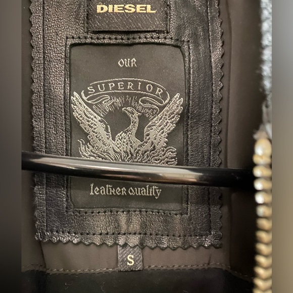 Diesel Men’s Black Leather/Nylon Bomber Jacket - Picture 2 of 5